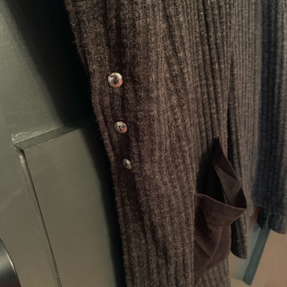 Neutral Cover Up - Picture 3 of 4